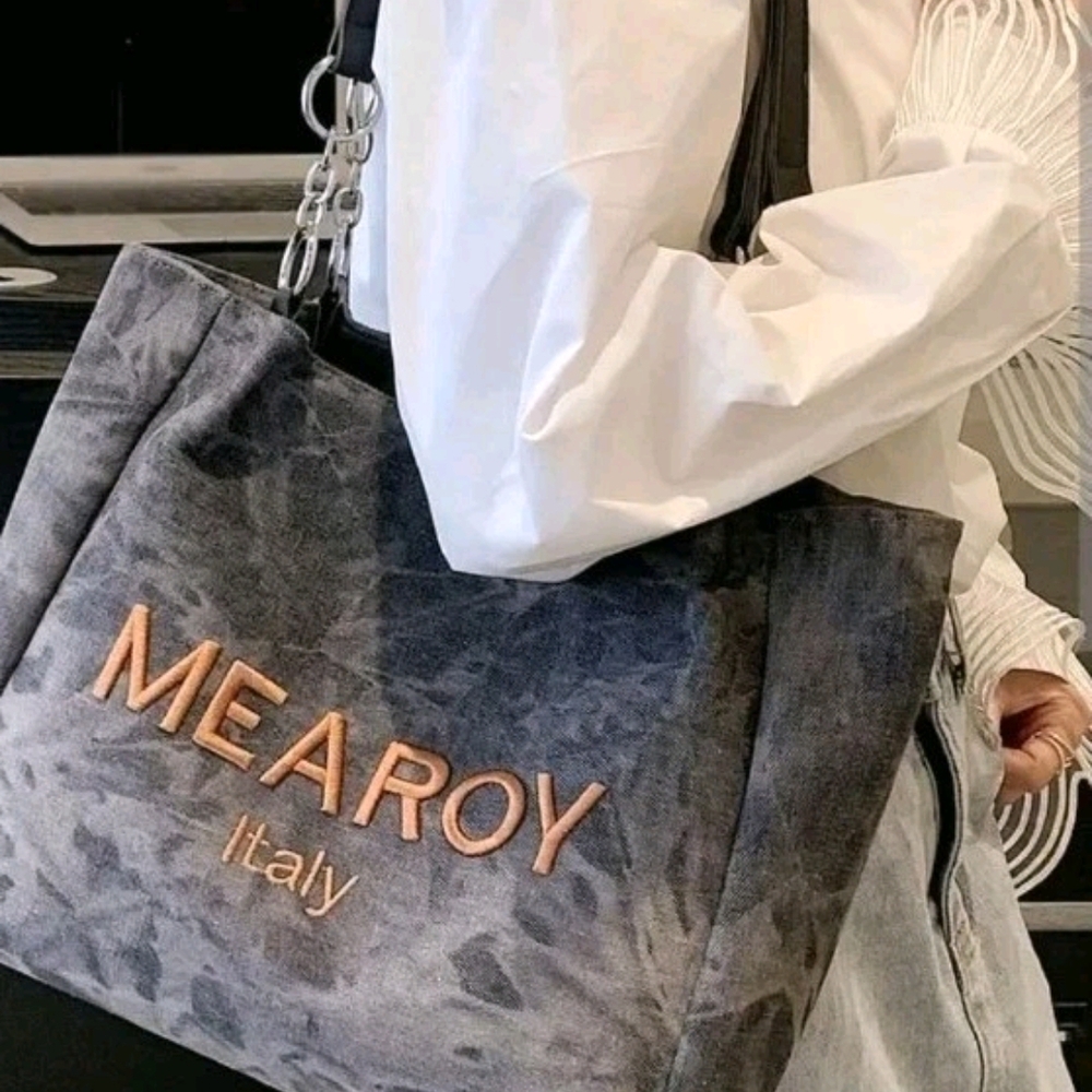Italy Gray Women's Tote Bag